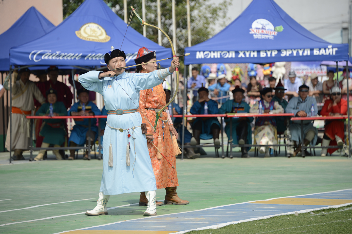 Mongol Naadam woman archery